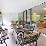 Holiday home Azalea *