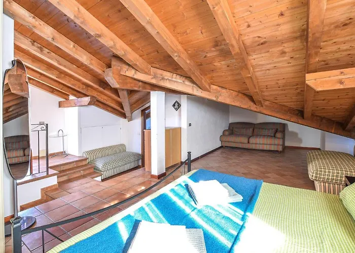 Azalea 펜션 스트레사