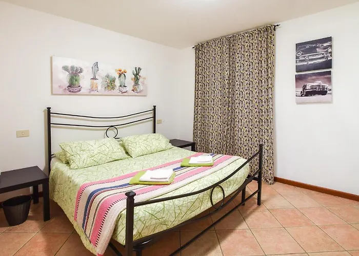 Azalea Сasa de vacaciones Stresa